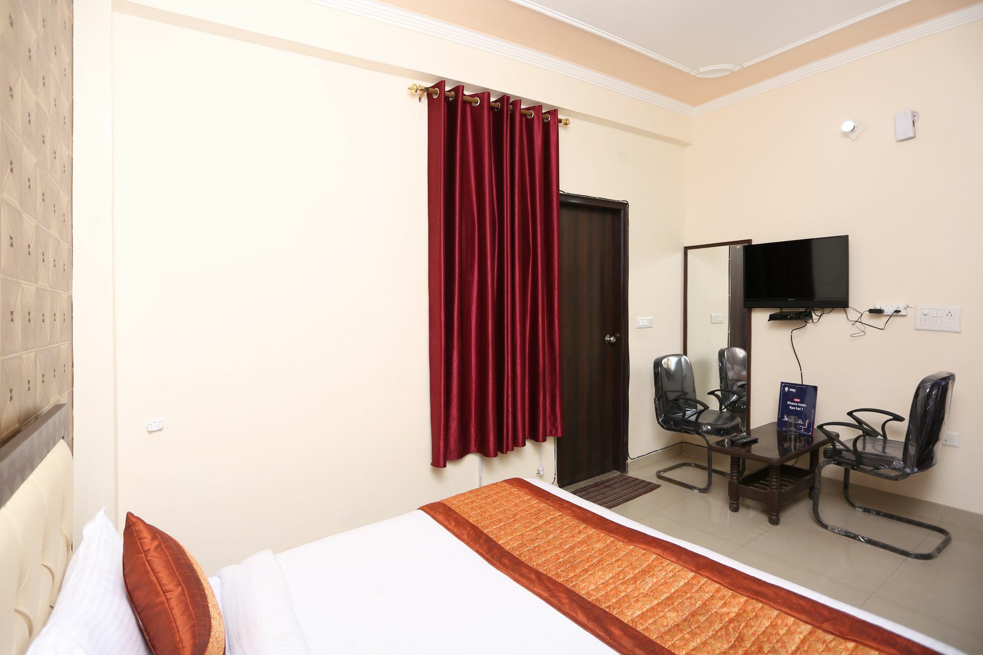 Super Hotel O Mahal Yeni Delhi Dış mekan fotoğraf