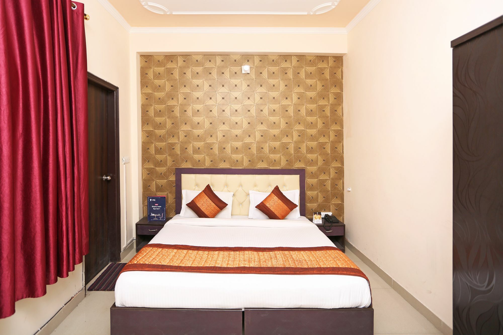 Super Hotel O Mahal Yeni Delhi Dış mekan fotoğraf